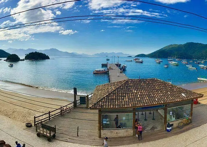 Beira Mar Hostel&Suítes